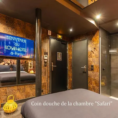 Avec Nuit Insolite Au Dandy Et Jacuzzi Privatise (adults Only) Love hotel Paris
