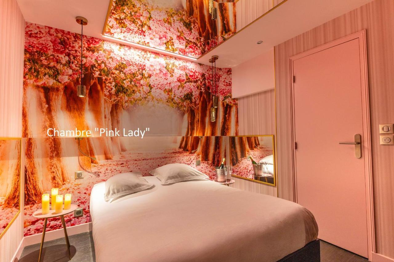 Avec Nuit Insolite Au Dandy Et Jacuzzi Privatise (adults Only) Love hotel *