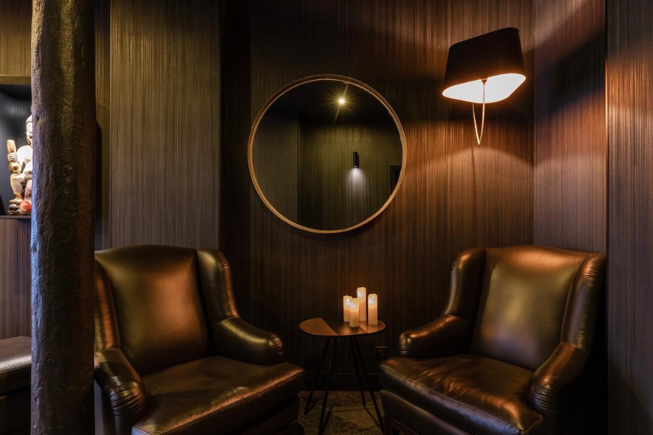 Avec Nuit Insolite Au Dandy Et Jacuzzi Privatise (adults Only) Parigi