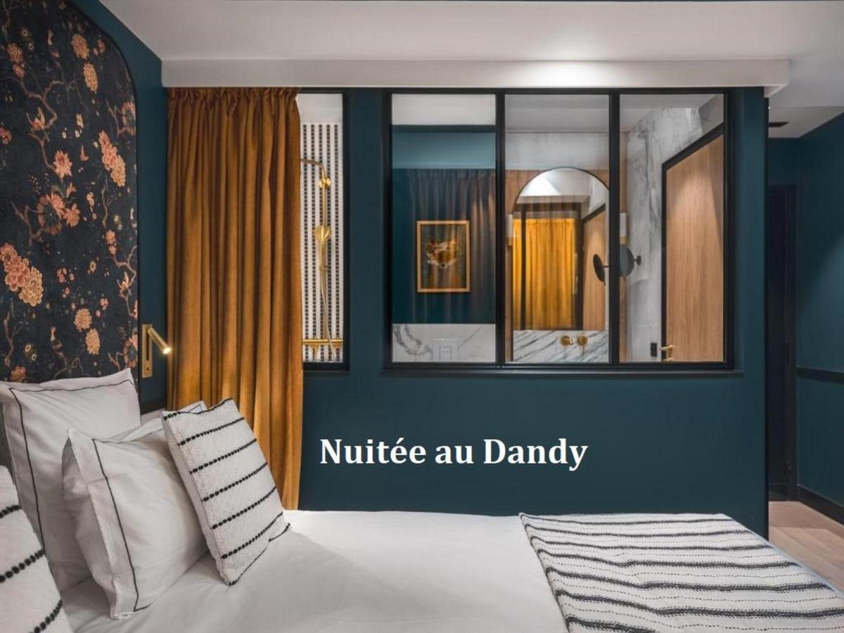 Love hotel Avec Nuit Insolite Au Dandy Et Jacuzzi Privatise (adults Only) Paris